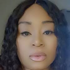 Elle Patton (@iamellepatton)