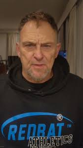 23 Junie 2025 en ek STOOM uit OZ en NZ: Trump bom Iran, e-kouse, sjokolade,  Julius, Bali se vulkaan, boeke en Down Under se skuldgevoelens. * Tjoklits  maak my hartjie bons. * Voorkeurbehandeling ...