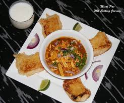Misal Pav A Delightful Maharashtrian Spiced Curry With Bread My Cooking Journey Recipe Indian Food Recipes Vegetarian Recipes Food