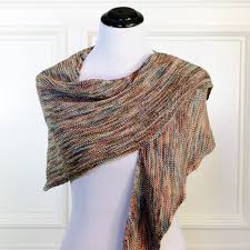 These 23 free knitting patterns will encourage you to use your newly acquired skills and venture into making items for your home or to wear in addition to additional scarf ideas. Easy Boomerang Shawl Knit Pattern With Video Tutorial Petals To Picots