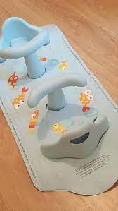 It is just about 17 pounds and keeps baby quite solid while sitting upright. Twin Bath Seat Mat Aqua Pod Duo In M26 Bury Fur 5 00 Zum Verkauf Shpock De
