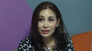 Buat kamu yang belum tahu, ini lho tunangan adly fairuz, angbeen rishi. Kerap Dimarahi Ibunda Minta Angbeen Rishi Akhiri Hubungan Dari Adly Fairuz Okezone Celebrity