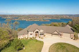 Oxnard boat dock homes and channel islands boat dock homes and waterfront homes featuring: Table Rock Lake Homes For Sale With Boat Dock