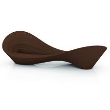 Folly Banc De Couleur Marron Rouille Concu Par Le Designer Industriel Ron Arad Ron Arad Plastique Ondule Banc