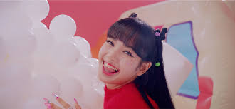 Lisa blackpink wallpaper hd best wallpaper hd lisa blackpink wallpaper pink wallpaper pc hd cute wallpapers. Blackpink And Selena Gomez S Ice Cream 18 Best Fashion And Beauty Looks Teen Vogue