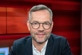 File:2019-07-08-Michael Roth (Politiker)-hart aber fair-6448.jpg