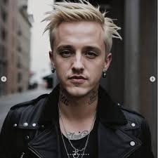 Harry Potter fans ϟ added a new photo.