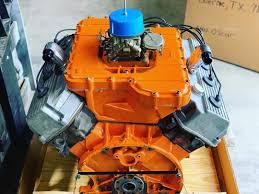 The six pack setup pushed the horsepower up to 390 and was used in many of the most popular chrysler, dodge and plymouth muscle cars of the late 60s and early 70s. Cotton Owens Built 1970 Nascar Bathtub 426 Hemi Over 800 Hp Petty Raised Cover On The Intake Manifold Mopar Motor Car Hemi Engine