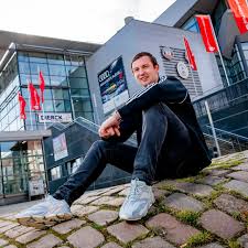 Im sommer 2020 wechselte er von paris an die förde. Superstar Der Handball Bundesliga Wikinger Beim Thw Kiel Sander Sagosen Peilt Sechs Titel An Shz De