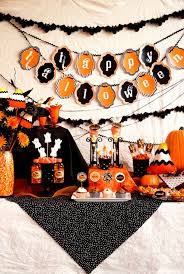 Instead turn it into sleek halloween decor. Party Themed Decor Ideas For Halloween