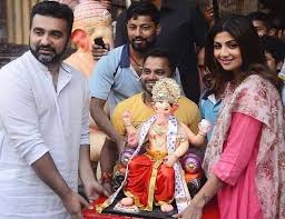 ganesh chaturthi in bollywood celebrities brings home ganpati ...