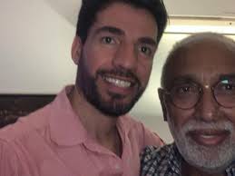 Nació a las 19.30 en resistencia , escribió el periodista en un tweet que se viralizó rápidamente. El Negro Gonzalez Oro Presento A Su Nuevo Novio Diarioshow El Portal De Espectaculo