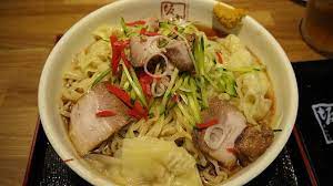 ちゅるっとさっぱり 冷たいワンタン food lunch ramen noodles
