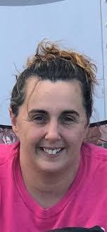 Nicole Kinney's Instagram, Twitter & Facebook