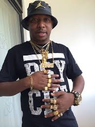 Nairobi county governor mike sonko is one of the wealthiest leaders in the country and his choice of cars paints a picture of a man of means. Exposed This Is Exactly What Happens Inside Mike Sonko S Cars That Will Shock You Kenyapoa