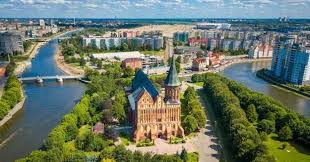 روسيا على وشك الازدحام من يونيو إلى يوليو عندما يتوجه مشجعو كرة القدم من جميع أنحاء العالم إلى البلاد للقبض على كأس العالم kaliningrad oceans of the world trip