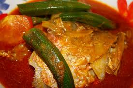 Tidak perlu pening, hidangkan kari ikan merah ala kedai mamak hari ini juga. Resepi Pemancing Kari Kepala Mak Janda Siakap Merah Umpan