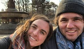 Lindsey Franklin's Instagram, Twitter & Facebook