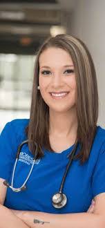 Amelia Horton's Instagram, Twitter & Facebook