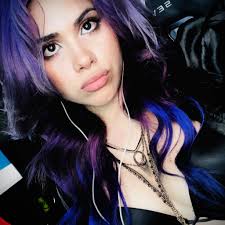 Scarlett Mora (@ScarlettOushit) • Facebook