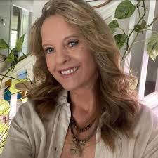 Which audiobook platforms do book listeners prefer?