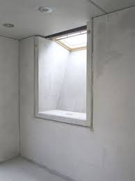 Fertigteilelement Knecht Kleiner Lichtfluter Im Rohbau Basement Ventilation 2019 Fertigteilelement Basement Renovations Basement Remodeling Modern Basement