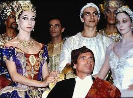 Biographers romanticize the image of nureyev by treating the circumstances of his birth as a portent. Rudolf Nureyev In A Premiere Of La Bayadere Original 35mm Slide 10 92 1992 Ebay