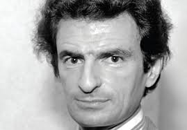 The strange flight of the painted bird