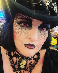 Introduction and Halloween photo share