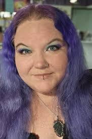 Amanda Lark's Instagram, Twitter & Facebook