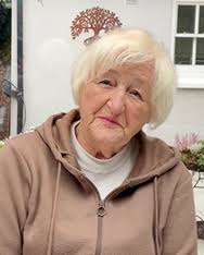 Condolence Book for Winnie Kelly (née O'Neill) (Killiney, Dublin)