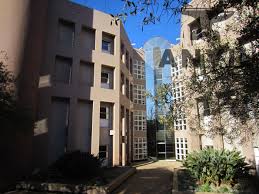 Office Space 8 Hillside Road Parktown 19050 1st floor, block b & block c, metropolitan park 8 hillside road (9,165.92 km) 2196 parktown, gauteng, south africa.