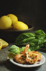 Easy way to make a delicious shrimp salad recipe in few minute with best diabetic recipe ●put the salad greens into two serving bowls. Low Carb Garlic Basil Shrimp Recipe Simply So Healthy