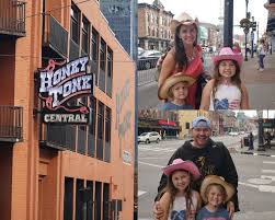 5 Kid Friendly Restaurants Nashville With Live Music Nashville Kids Kid Friendly Restaurants Nashville Trip