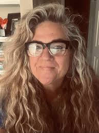 not wearing full face makeup daily