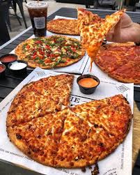 Hungry International On Instagram Where Is Your Favorite Place To Get Pizza Picture Credit Nonstopeats Follow H Aesthetic Food Food Goals Pretty Food