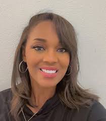 Kasi Howard's Instagram, Twitter & Facebook