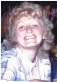 Connie Loomis's Instagram, Twitter & Facebook