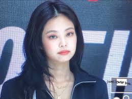 BLACKPINK và David Beckham gây "nổ" TTTM: 4 mỹ nhân quá đẹp, nhưng David  nhận xét ra sao về nhóm?