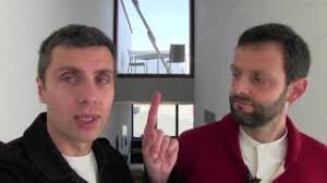 ARCHI URBAIN (10/04) : AGWA