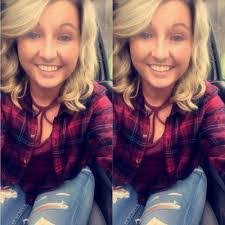 Daisy Mullins's Instagram, Twitter & Facebook