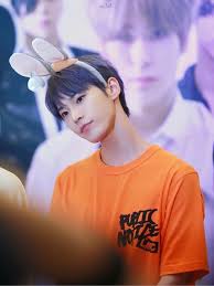 김동영) referred to as doyoung (hangul: Pin By Shishimato On Doyoung Nct 127 U Nct Doyoung Nct Nct 127