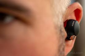 The earbuds have beamforming mics and bone conduction agree to continue: Ovzskbj7snjw3m