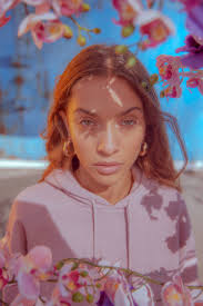 ADVERTISING • SIOBHAN LYONS