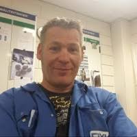 50+ "Stephen Ewart" profiles