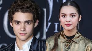 Joshua bassett is an american famed star who is best known for played the breakout role of aidan peters on the disney channel's comedy tv series stuck in the middle. Joshua Bassett Shades Olivia Rodrigo S Deja Vu Amid Love Triangle Stylecaster