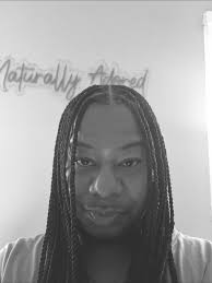 Good evening brothers and sisters,,, trust your day is going perfectly  fine,,, please my people I need a follow,, just follow my new page  ##VIVIANOGADIMMA ,, I will return the energy back,,