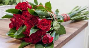 Le rose rosse sono il regalo più tradizionale, ma sempre emozionante che una donna possa ricevere! Quante Rose Rosse Si Regalano A San Valentino