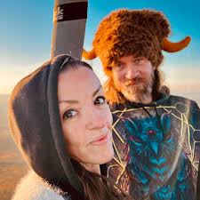 Helping friends attend Oregon country fair