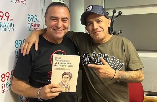📞AHORA | Nos visitan Dante Mastropierro, actor que participó de Okupas, y  el periodista, Martín Wain. Ambos son autores del libro 'Las memorias del  Negro Pablo'. En #LIM con @rey7kc.